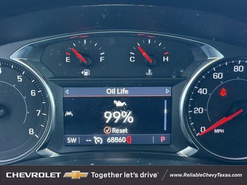 Used 2024 GMC Terrain SLE w/ Driver Convenience Package FWD image 17
