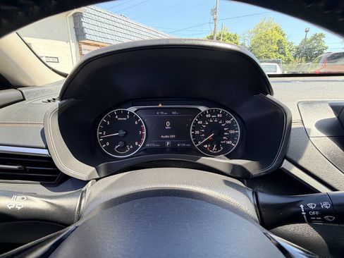 Used 2019 Nissan Altima 2.5 SR AWD/4WD image 61