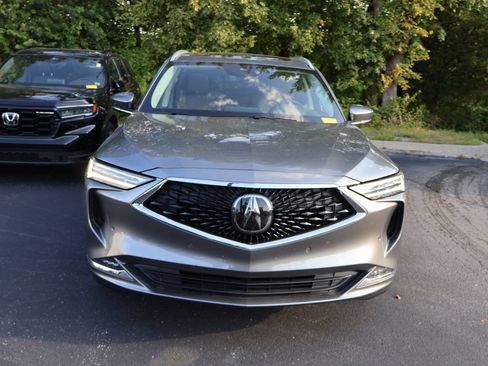 Used 2023 Acura MDX w/ Advance Package AWD/4WD image 2