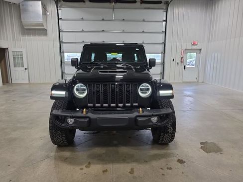 Used 2021 Jeep Wrangler Unlimited Rubicon AWD/4WD image 3