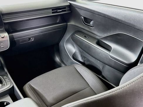 Certified 2024 Hyundai Kona SEL FWD image 23