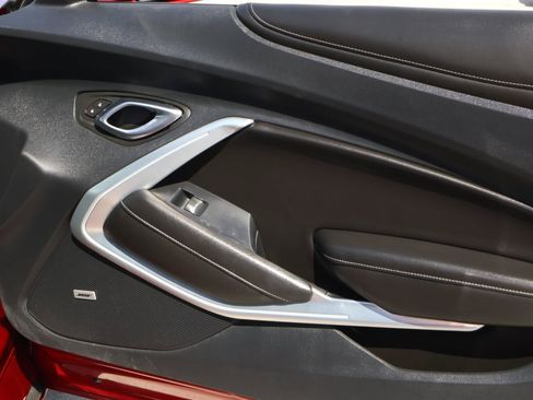 Used 2023 Chevrolet Camaro SS RWD image 13