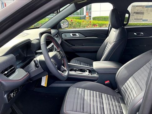 New 2026 Ford Explorer ST-Line RWD image 9
