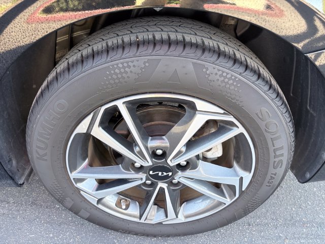 Used 2023 Kia Forte LXS FWD image 23