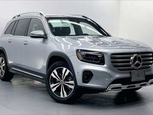 New 2026 Mercedes-Benz GLB 250 image 5