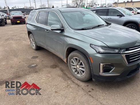 Used 2023 Chevrolet Traverse LT FWD image 15