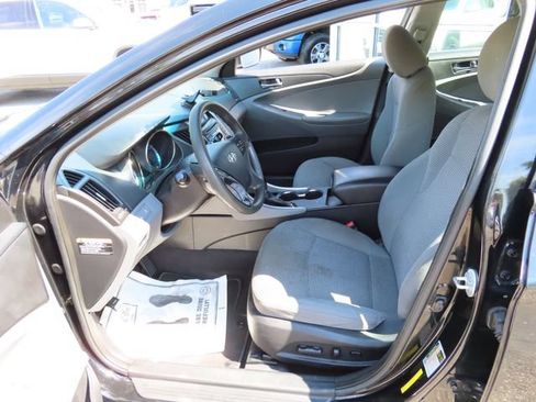 Used 2012 Hyundai Sonata GLS w/ Popular Equipment Pkg FWD image 12