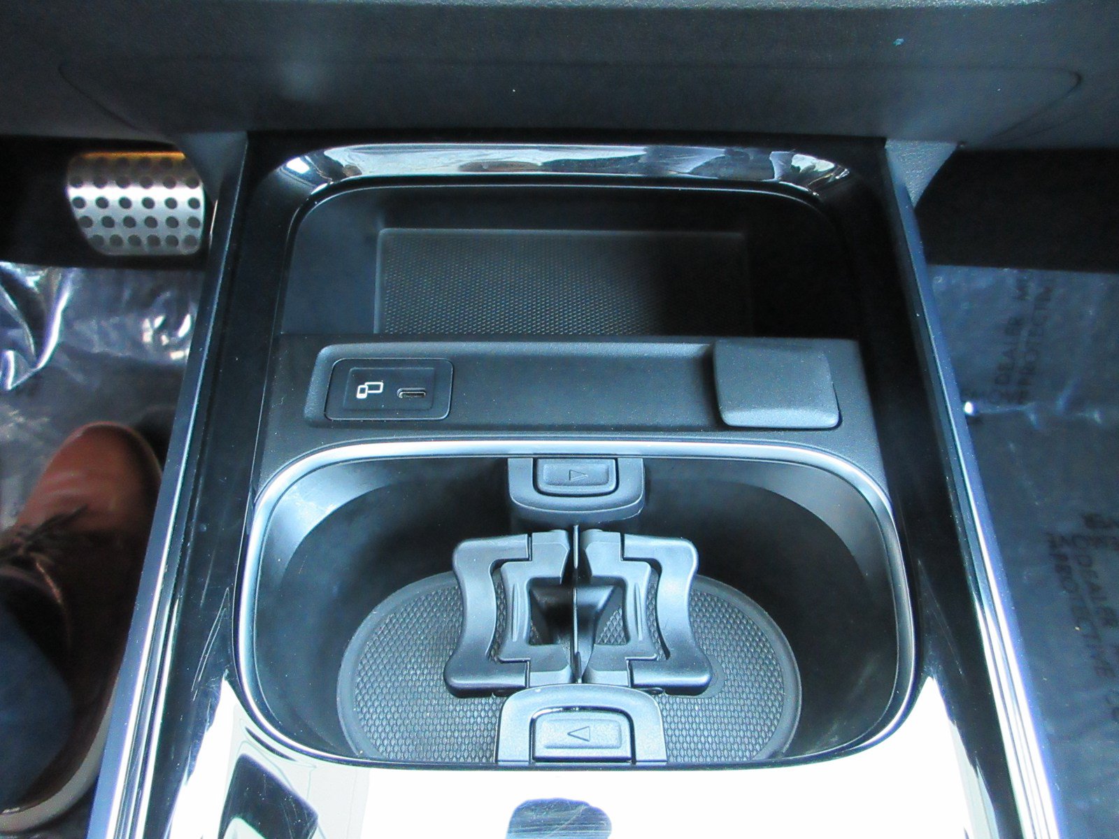 Used 2022 Mercedes-Benz GLB 250 4MATIC image 42