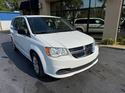 Used 2018 Dodge Grand Caravan SE