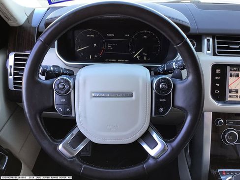 Used 2014 Land Rover Range Rover HSE image 8