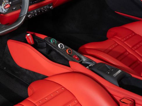 Used 2023 Ferrari F8 Tributo RWD image 40