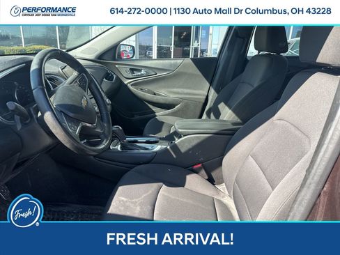 Used 2016 Chevrolet Malibu LT image 14