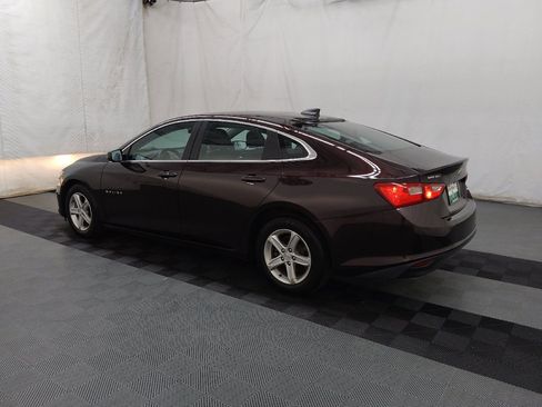 Used 2021 Chevrolet Malibu LS FWD image 3