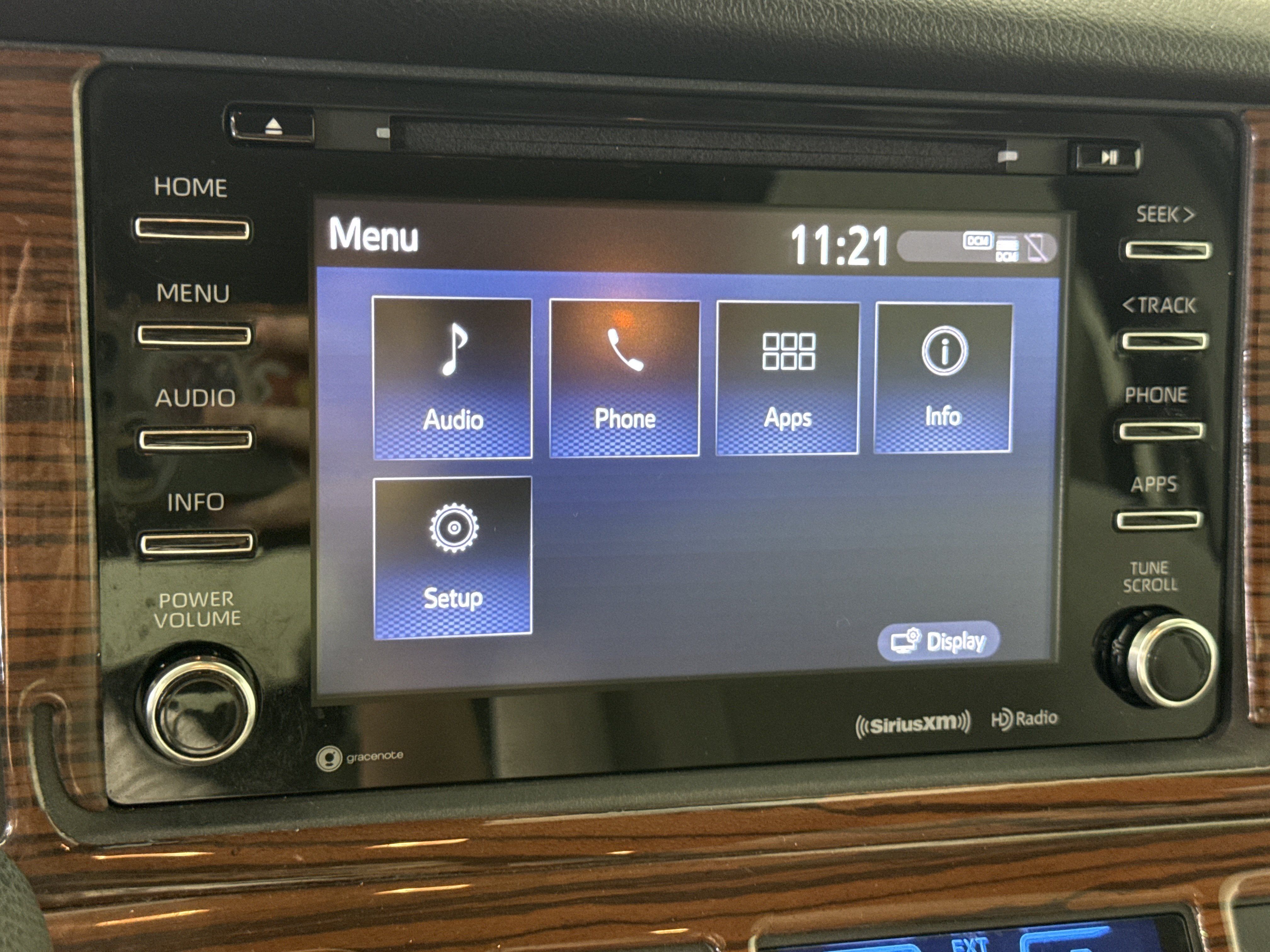 Used 2018 Toyota Sienna LE FWD image 24