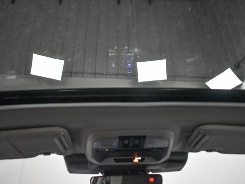 Certified 2026 Subaru Crosstrek 2.0i Premium image 19