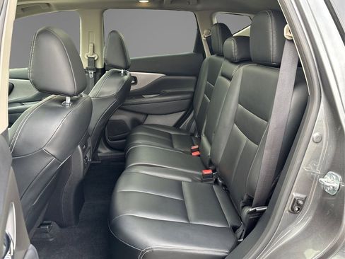 Used 2024 Nissan Murano SV image 10