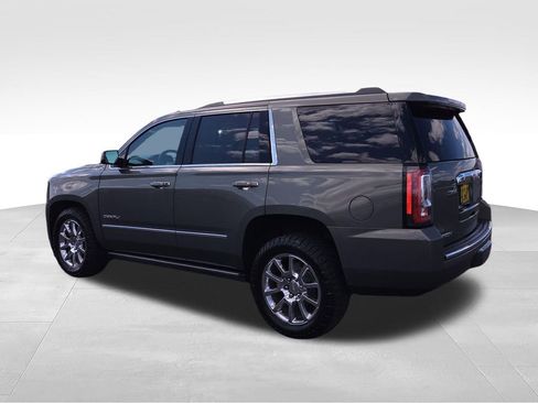 Used 2017 GMC Yukon Denali w/ Open Road Package AWD/4WD image 3
