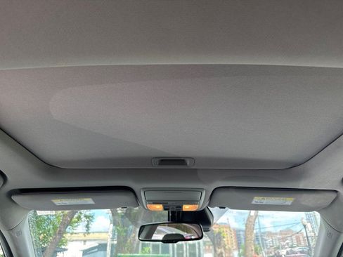 Used 2017 Honda Accord Touring image 30