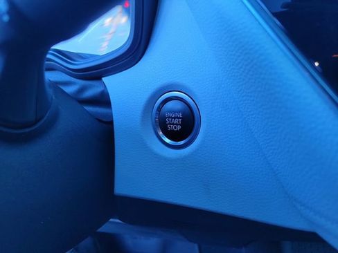 Used 2024 Toyota Corolla SE FWD image 24