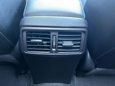 Used 2016 Nissan Rogue SL w/ SL Premium Package FWD image 36