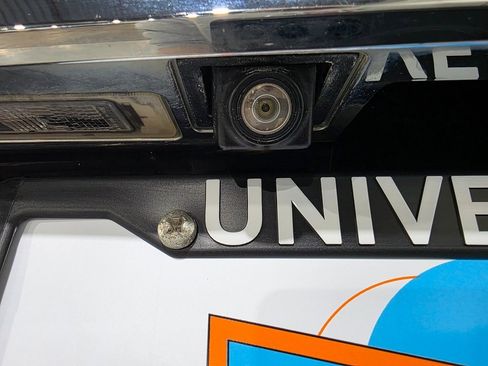 Used 2017 GMC Terrain SLE image 28