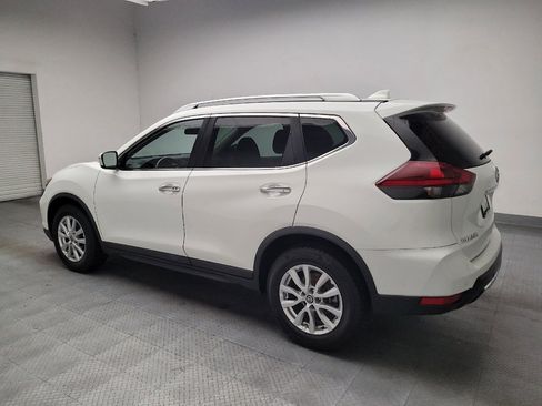 Used 2020 Nissan Rogue SV FWD image 3