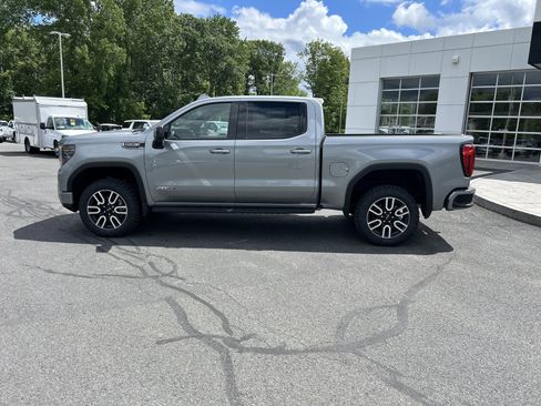 New 2026 GMC Sierra 1500 AT4 w/ AT4 Premium Package AWD/4WD image 2