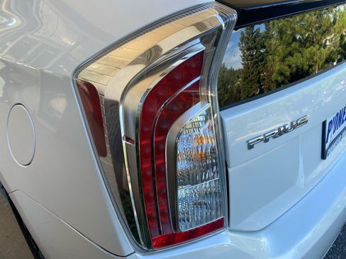 Used 2013 Toyota Prius Three FWD image 23