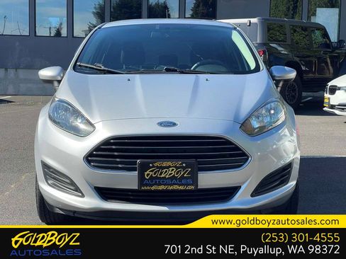 Used 2015 Ford Fiesta S FWD image 9