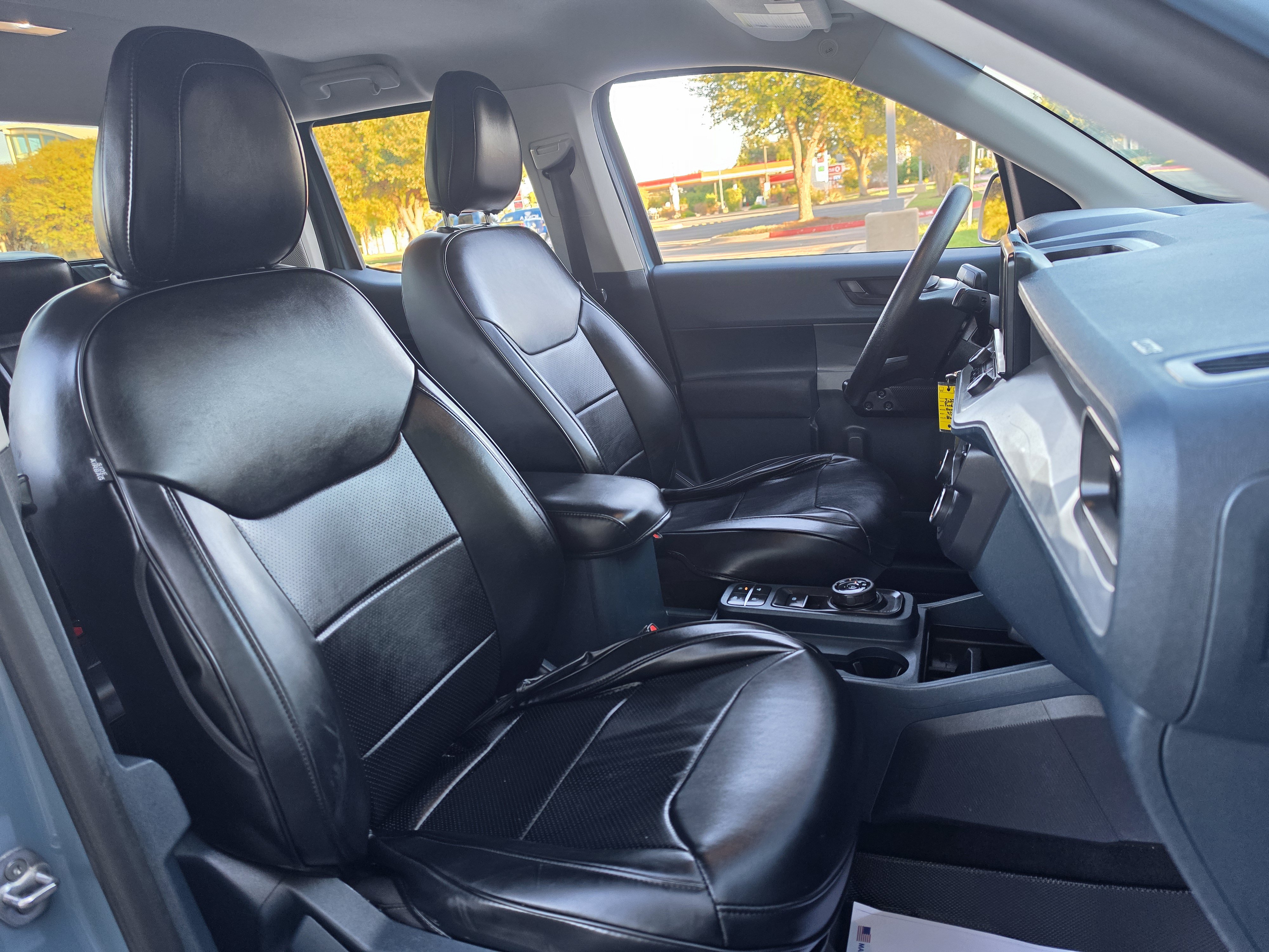 Used 2022 Ford Maverick XL FWD image 16