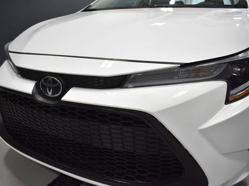 Used 2022 Toyota Corolla LE FWD image 11