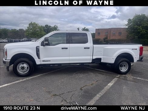 Used 2025 Ford F350 XLT AWD/4WD image 2