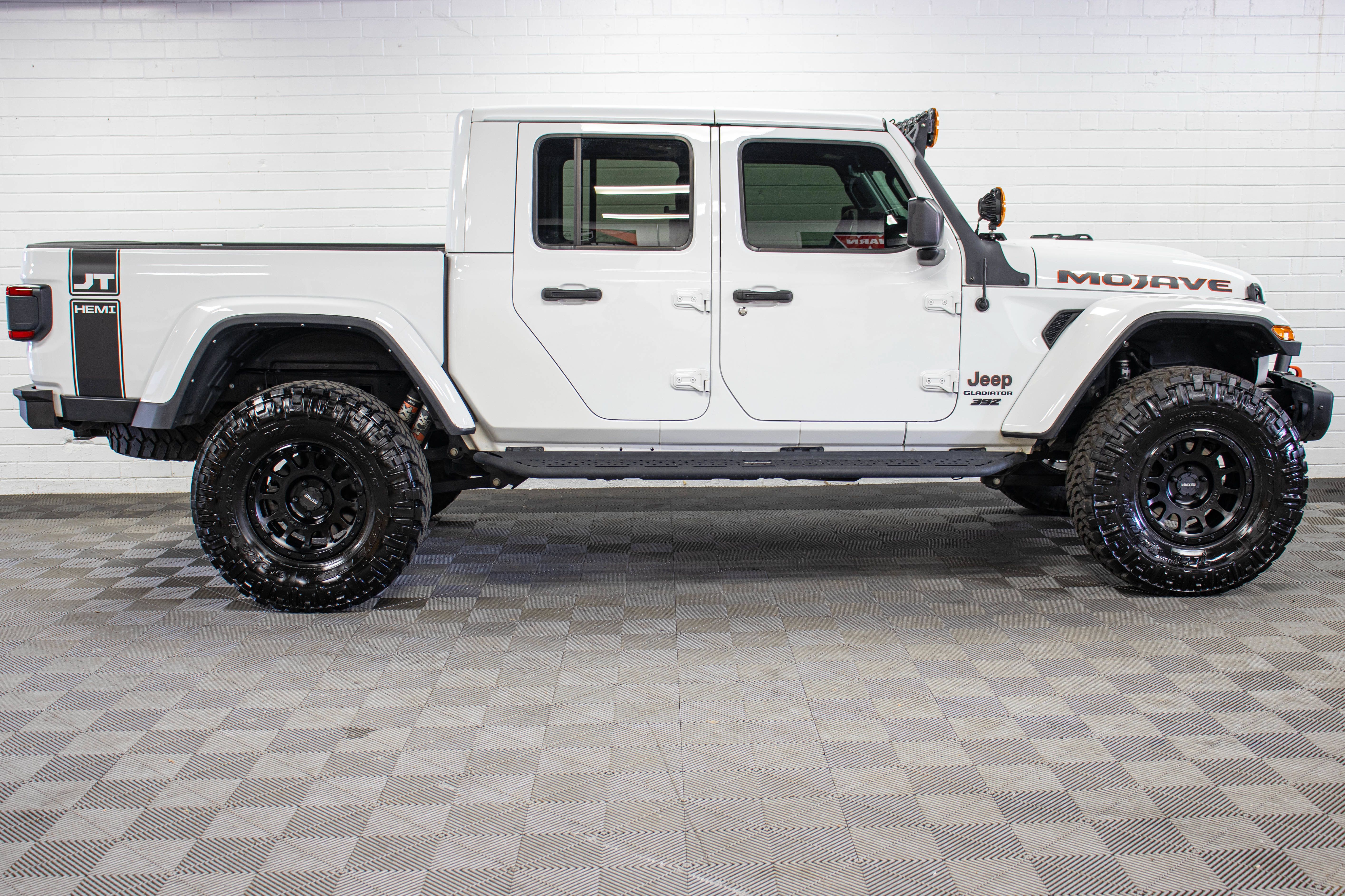 Used 2021 Jeep Gladiator Mojave w/ Dual Top Group AWD/4WD image 2
