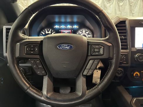 Used 2019 Ford F150 XLT w/ Equipment Group 302A Luxury AWD/4WD image 15