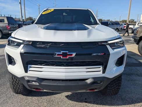 Used 2024 Chevrolet Colorado ZR2 w/ Technology Package image 10