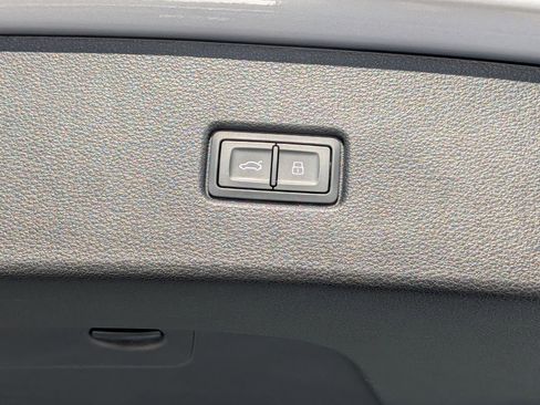 Used 2022 Audi Q5 2.0T Premium Plus image 30