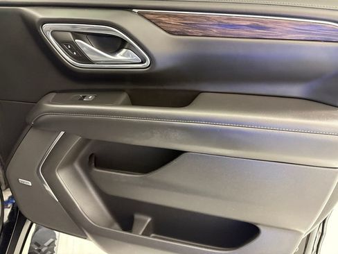 Used 2023 Chevrolet Tahoe Z71 w/ Luxury Package AWD/4WD image 54
