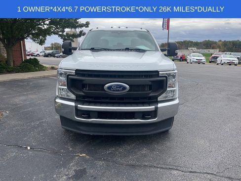 Used 2022 Ford F350 XL w/ Power Equipment Group image 2