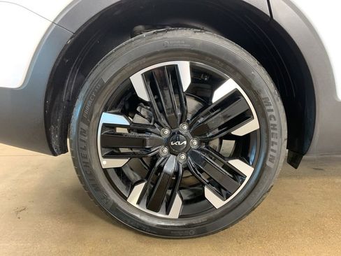 Used 2023 Kia Telluride SX AWD/4WD image 42