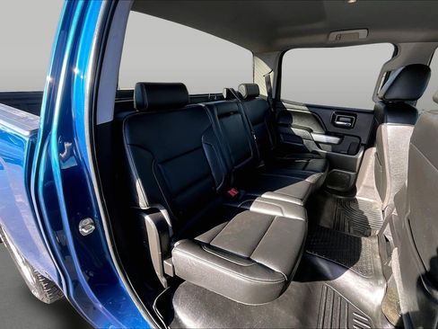 Used 2018 Chevrolet Silverado 1500 LT w/ All Star Edition image 23