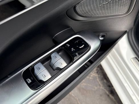 Used 2023 Mercedes-Benz C 300 4MATIC Sedan image 20