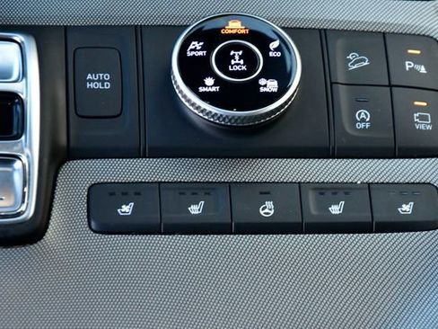 Used 2022 Hyundai Palisade Calligraphy w/ Winter Package image 29