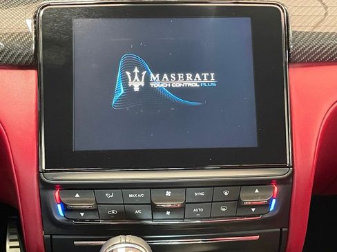 Used 2018 Maserati Quattroporte S GranSport Q4 image 30