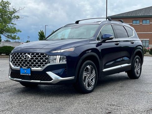 Used 2023 Hyundai Santa Fe SEL w/ Premium Package AWD/4WD image 3