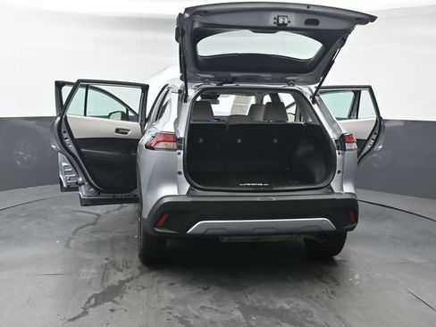 Used 2026 Toyota Corolla Cross L AWD/4WD image 47