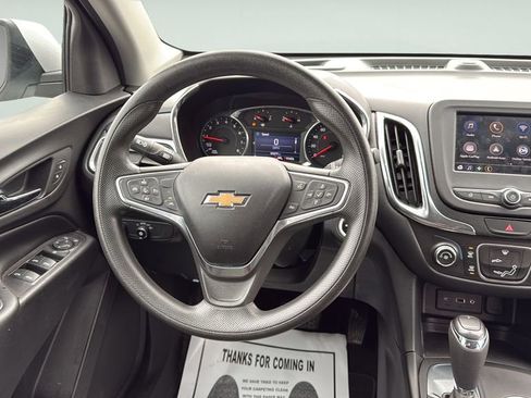 Used 2020 Chevrolet Equinox LT FWD image 15