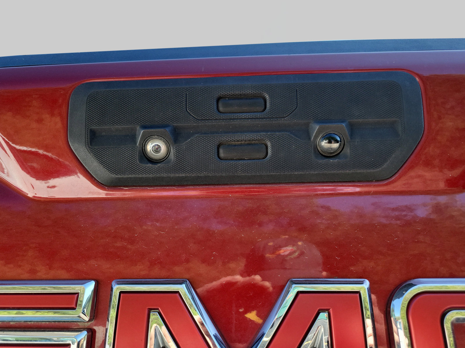 Used 2019 GMC Sierra 1500 SLT w/ SLT Premium Plus Package AWD/4WD image 32