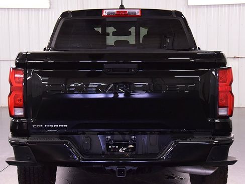 Used 2025 Chevrolet Colorado Z71 image 6