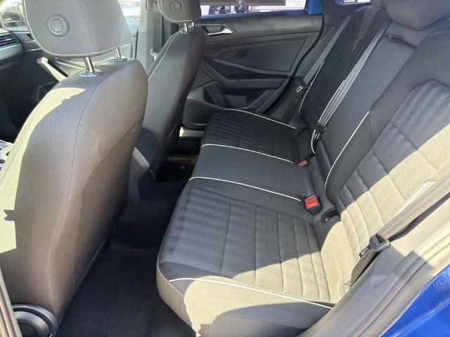 Certified 2024 Volkswagen Jetta Sport FWD image 10