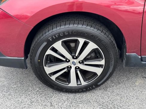 Used 2019 Subaru Outback 2.5i Limited AWD/4WD image 16